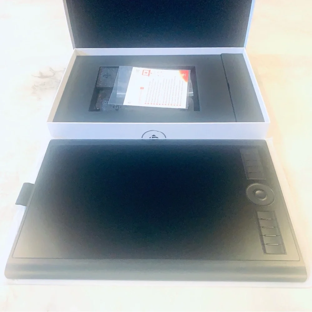 New Gaomon M10K 2018 Version Battery-Free Graphics Tablet